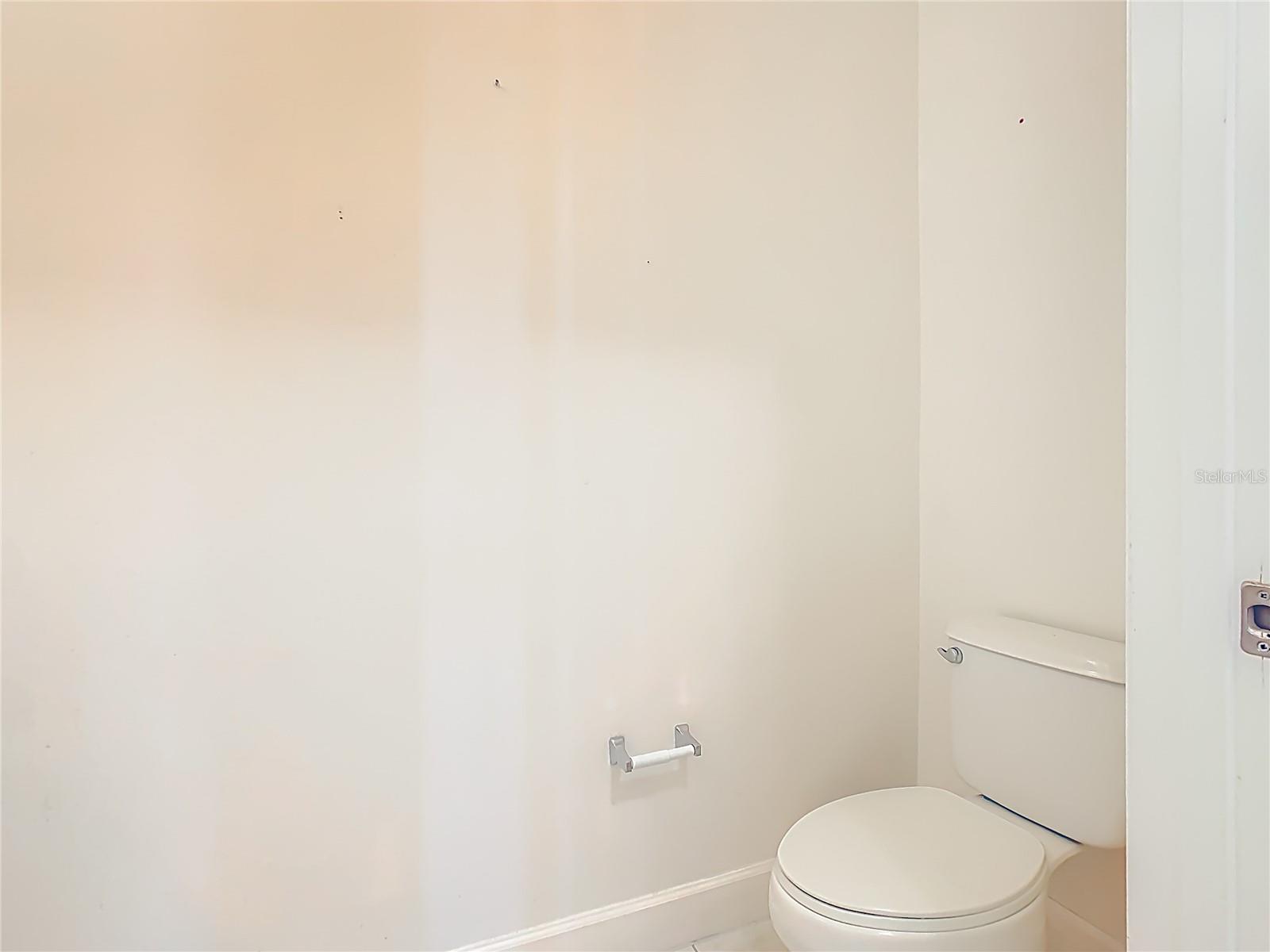 Image 33 of 67 For 1210 Vaux Boulevard 408