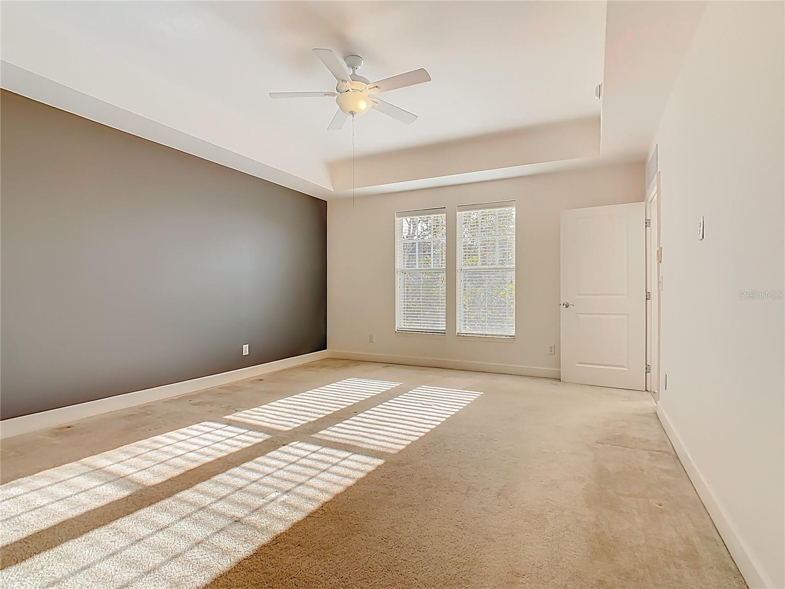 Image 47 of 67 For 1210 Vaux Boulevard 408