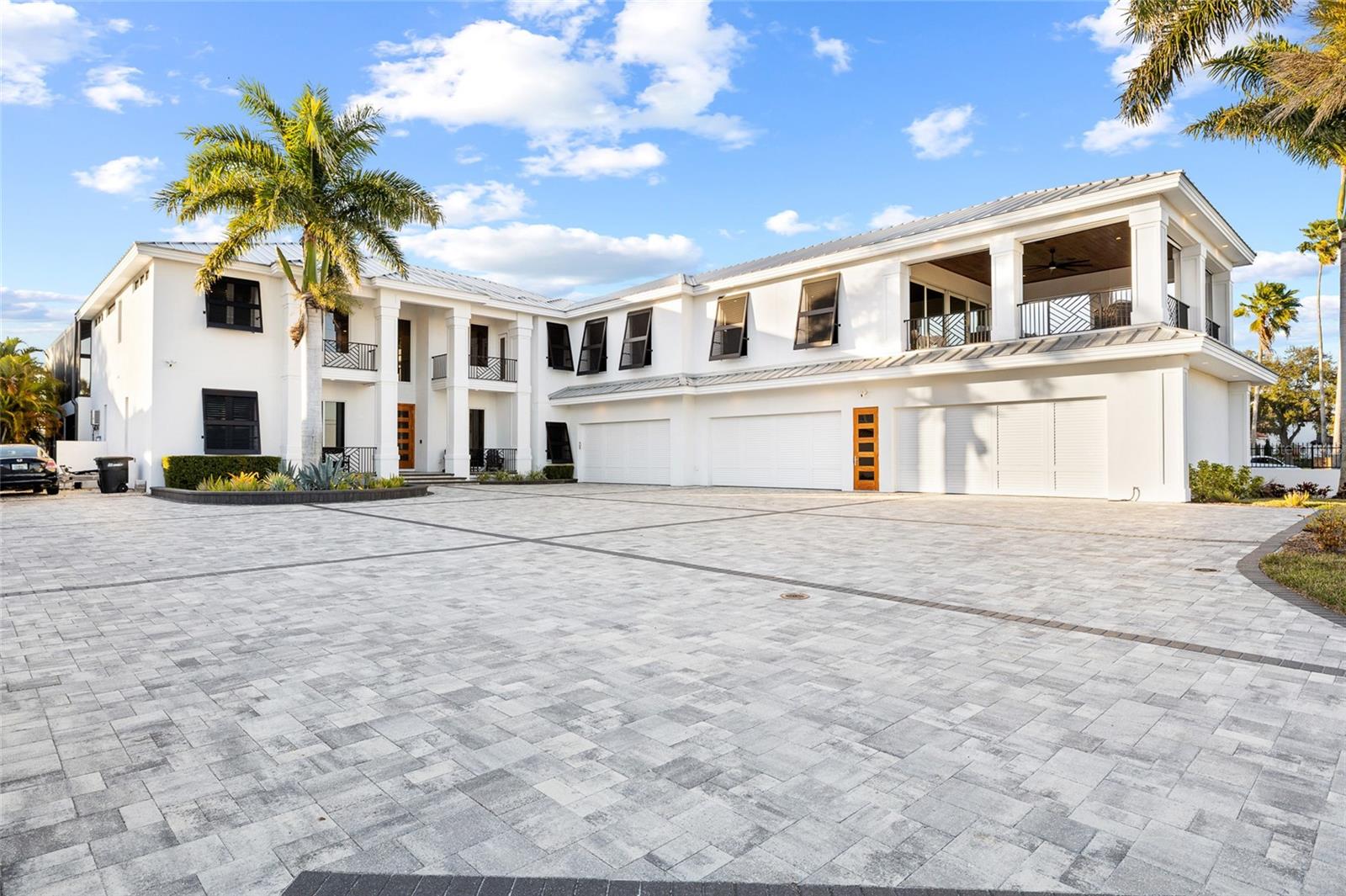 Image 2 of 97 For 951 Bayshore Boulevard