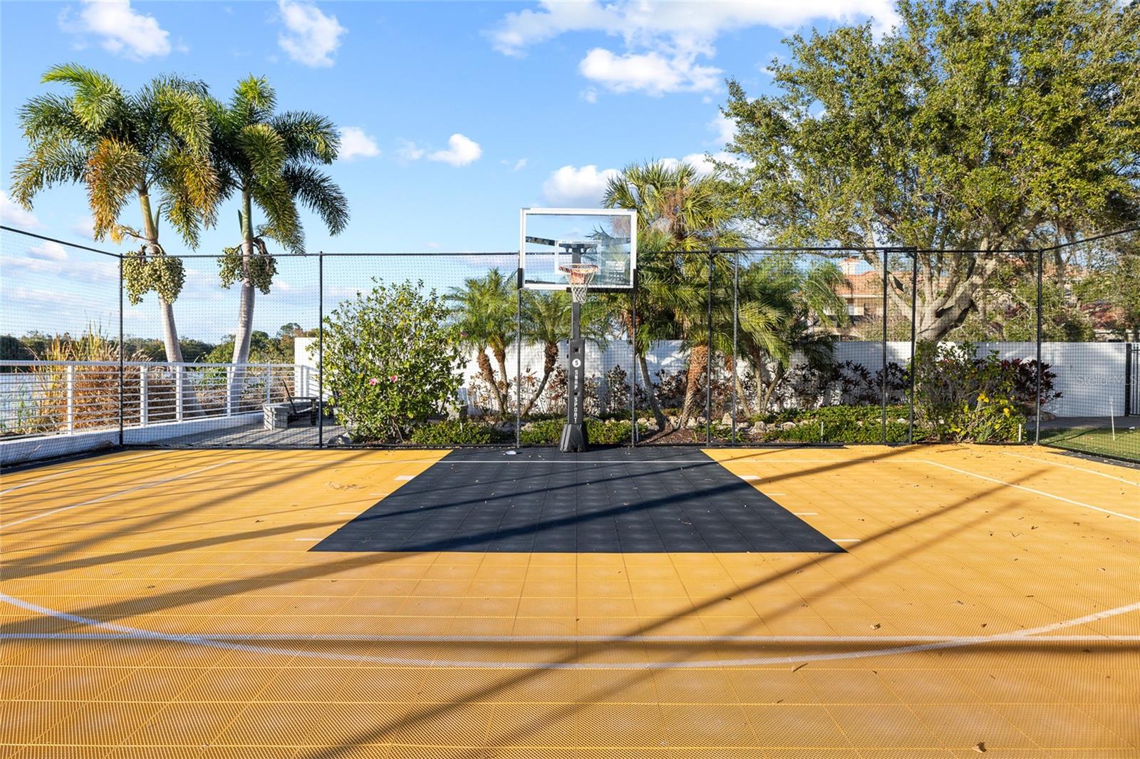 Image 43 of 97 For 951 Bayshore Boulevard