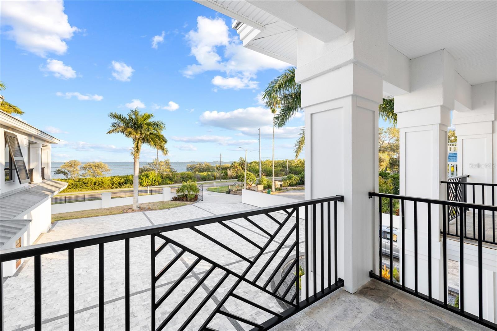 Image 8 of 97 For 951 Bayshore Boulevard