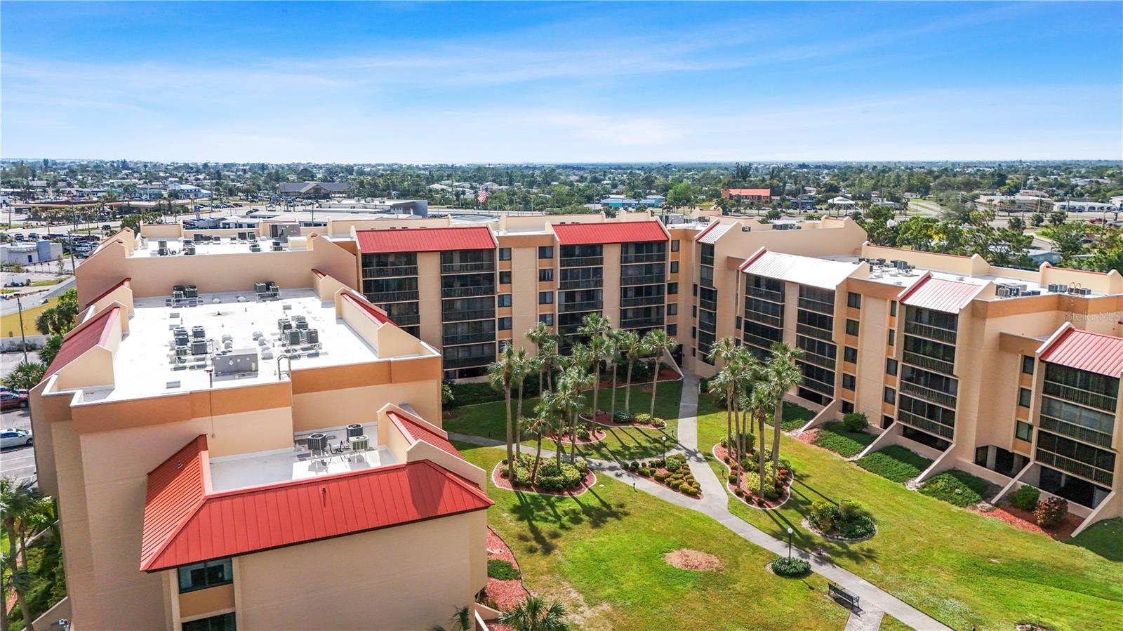 Image 48 of 51 For 3006 Caring Way 210