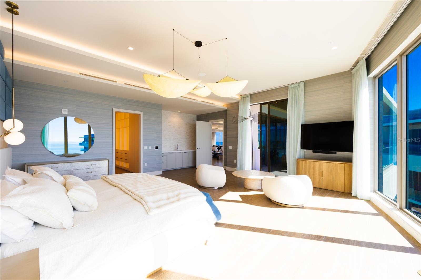 Image 33 of 65 For 1591 Gulf Of Mexico Drive 619