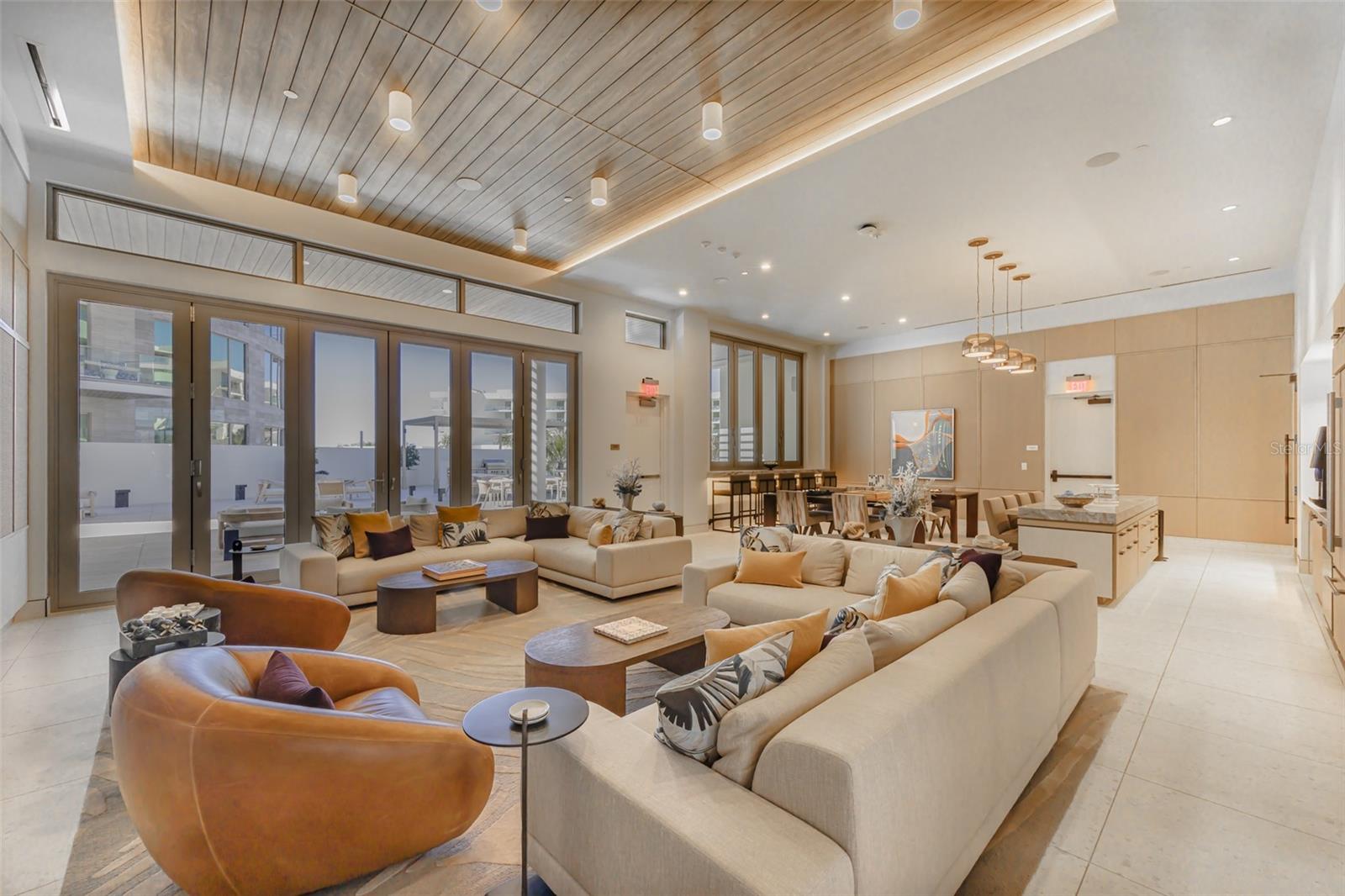 Image 45 of 65 For 1591 Gulf Of Mexico Drive 619