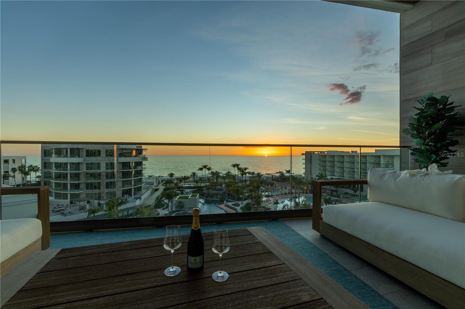 Image 63 of 65 For 1591 Gulf Of Mexico Drive 619