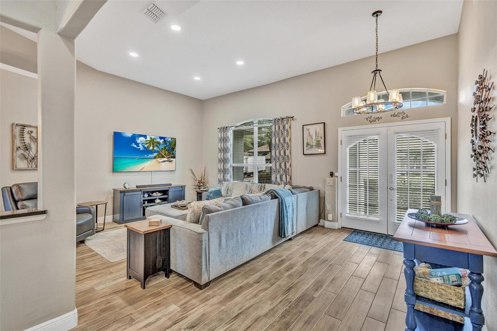 Image 10 of 54 For 4984 Wild Daisy Lane