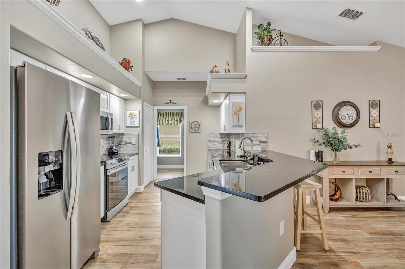 Image 13 of 54 For 4984 Wild Daisy Lane