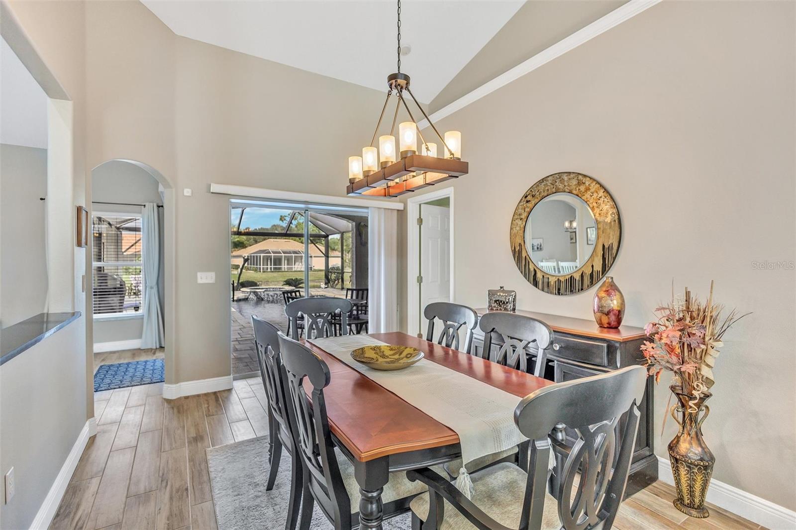 Image 20 of 54 For 4984 Wild Daisy Lane