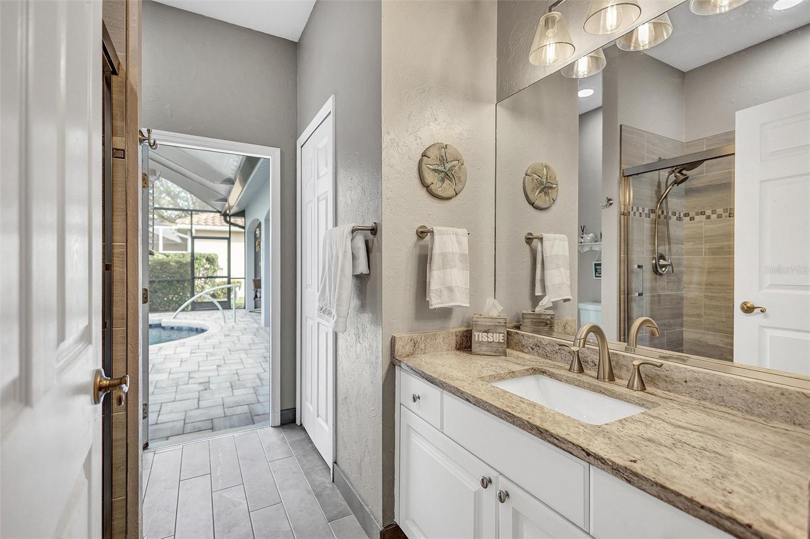 Image 40 of 54 For 4984 Wild Daisy Lane