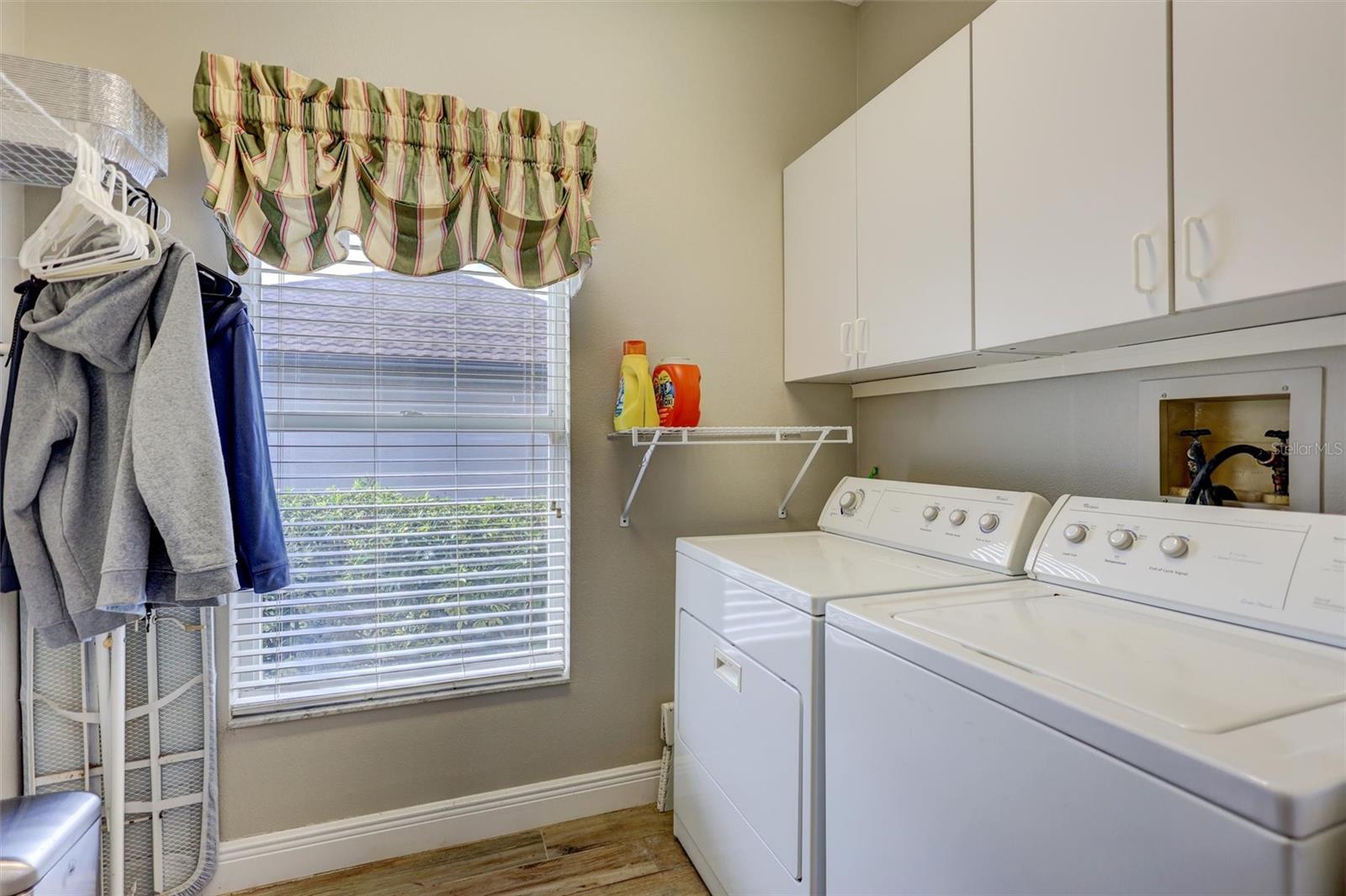 Image 49 of 54 For 4984 Wild Daisy Lane