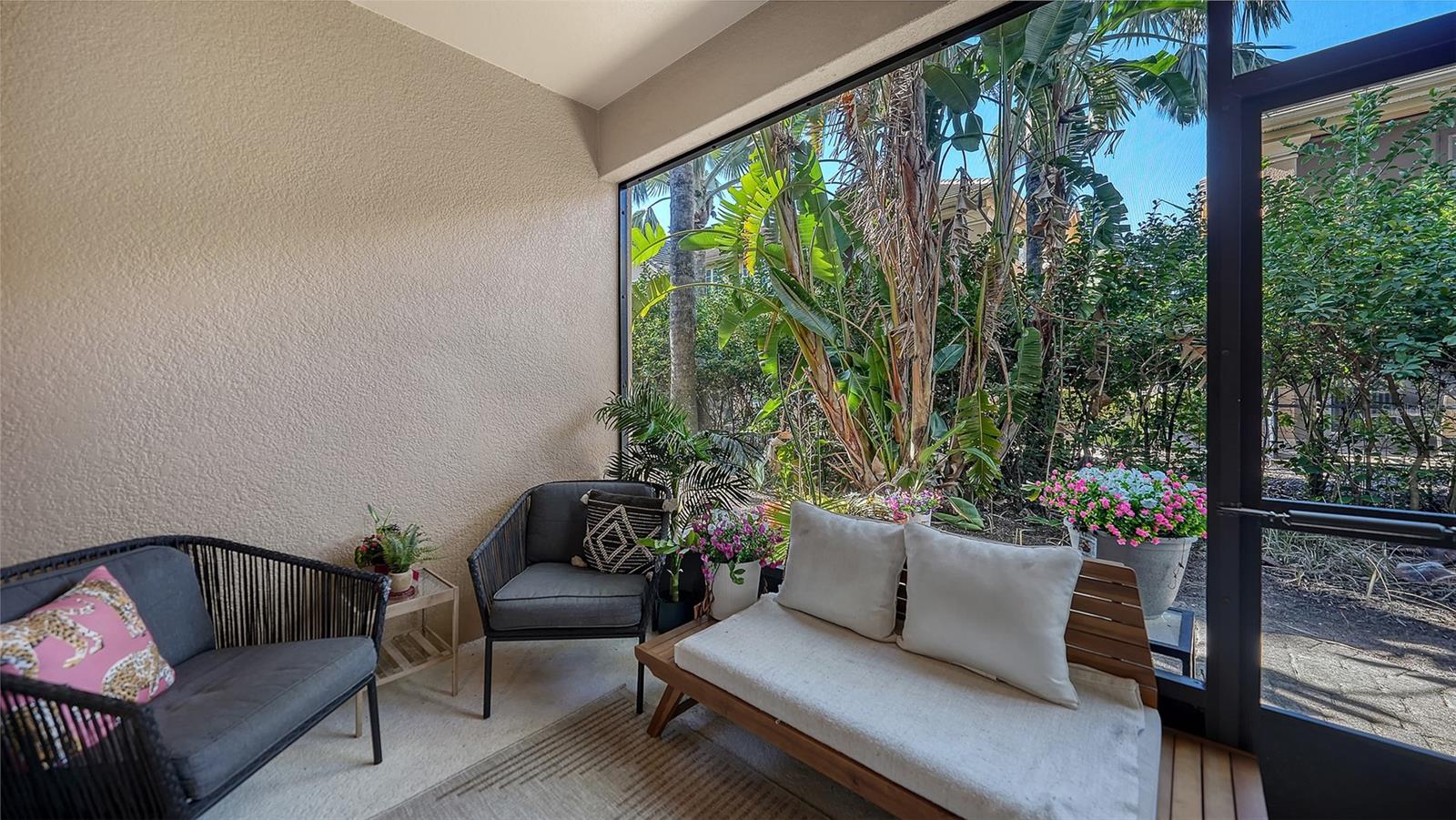 Image 14 of 51 For 5507 Napa Drive