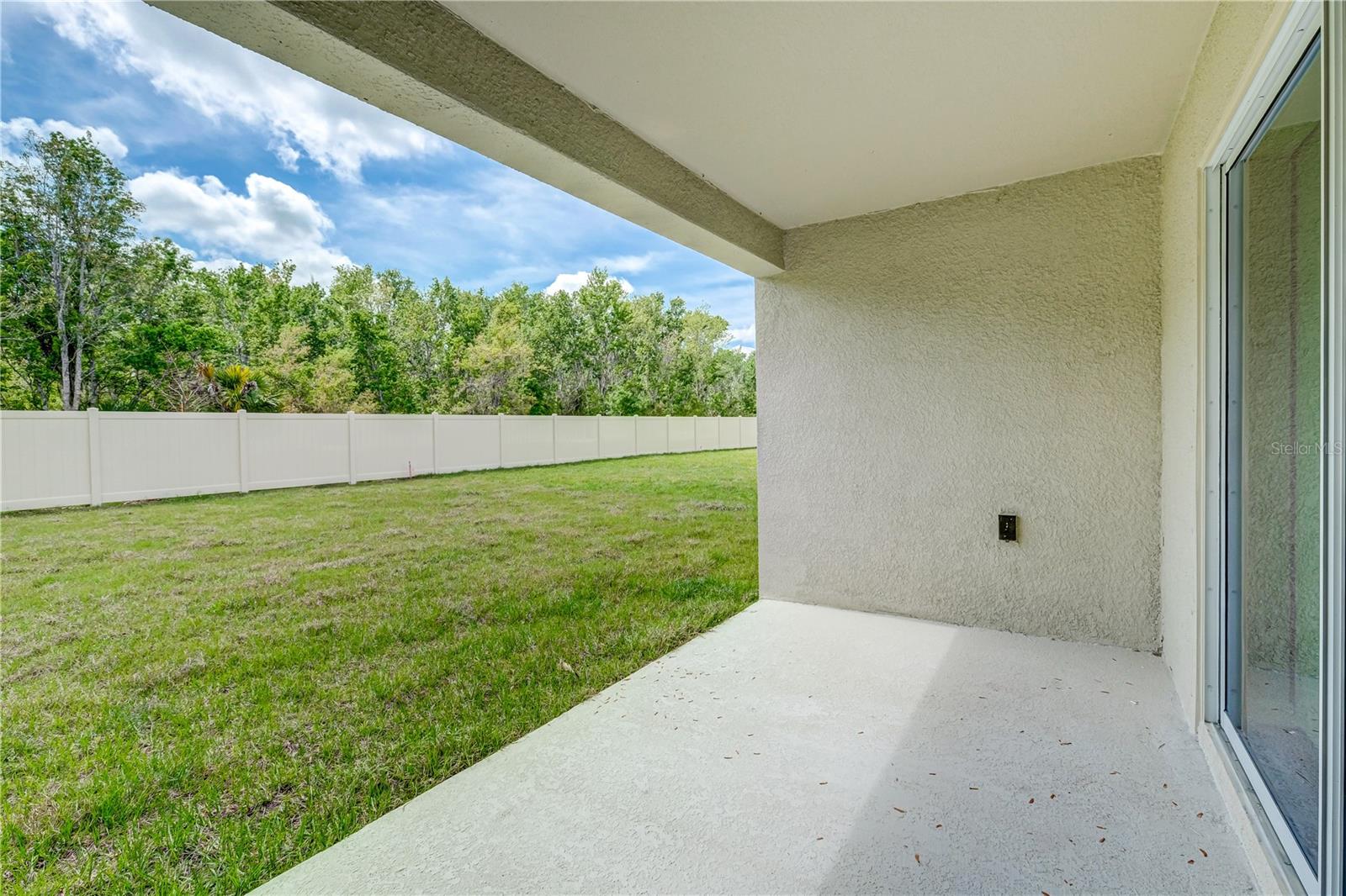 Image 28 of 33 For 12730 Hysmith Loop