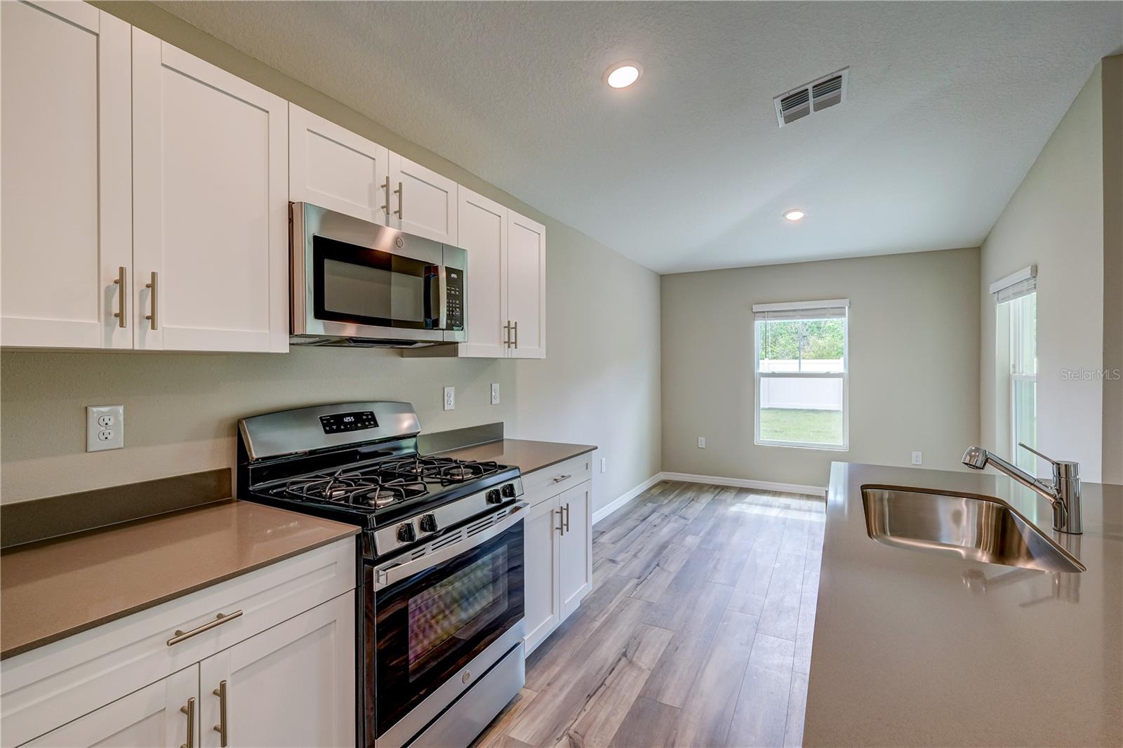 Image 9 of 33 For 12730 Hysmith Loop