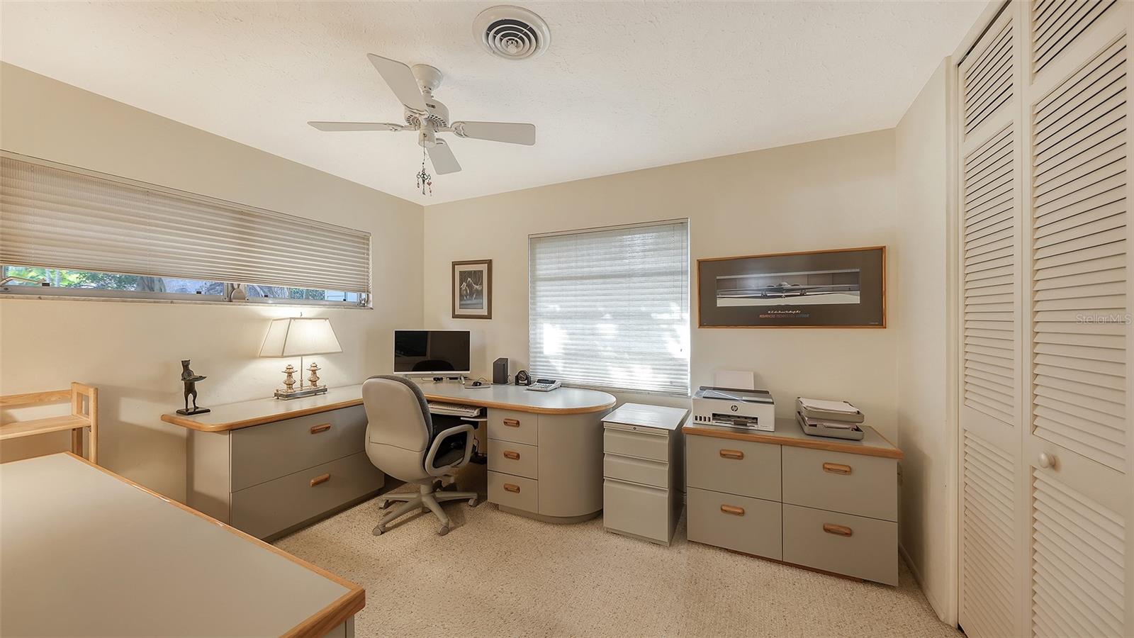 Image 26 of 46 For 1672 Shoreland Drive