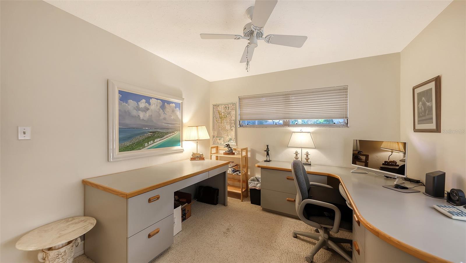 Image 27 of 46 For 1672 Shoreland Drive