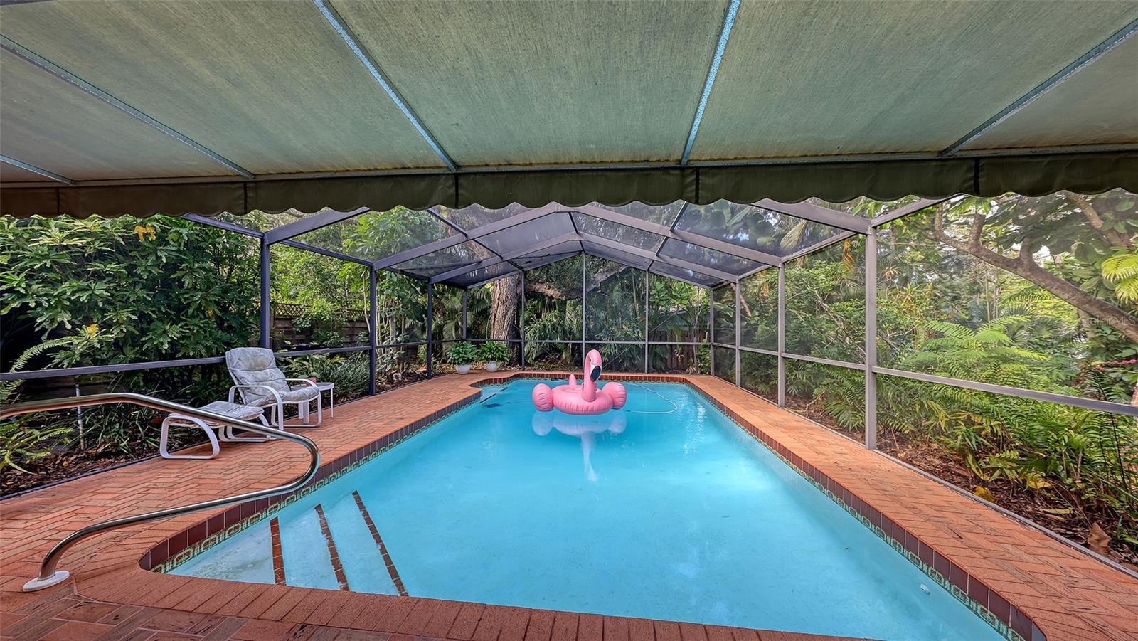 Image 29 of 46 For 1672 Shoreland Drive