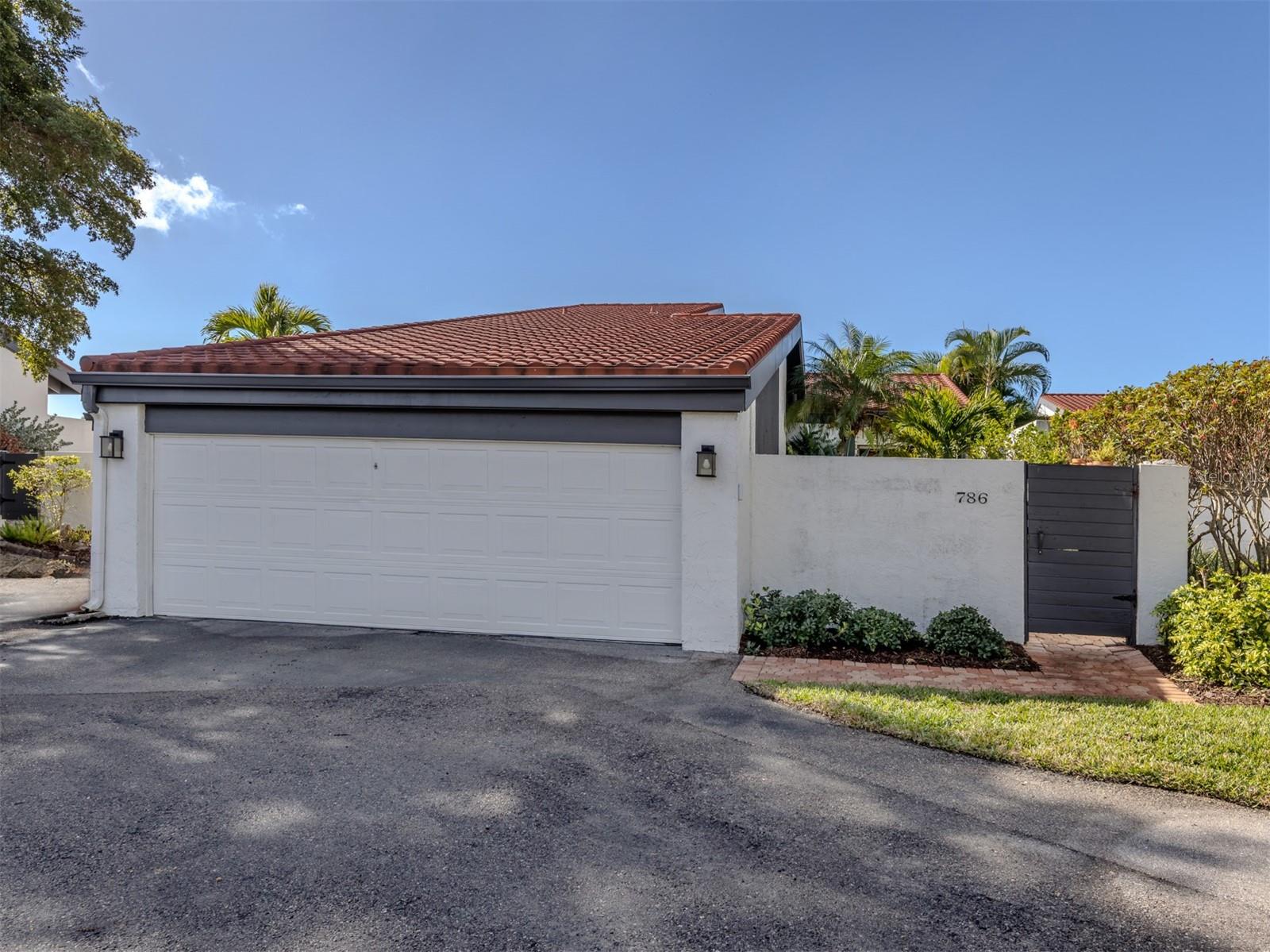 Image 13 of 60 For 786 Sarabay Road 19