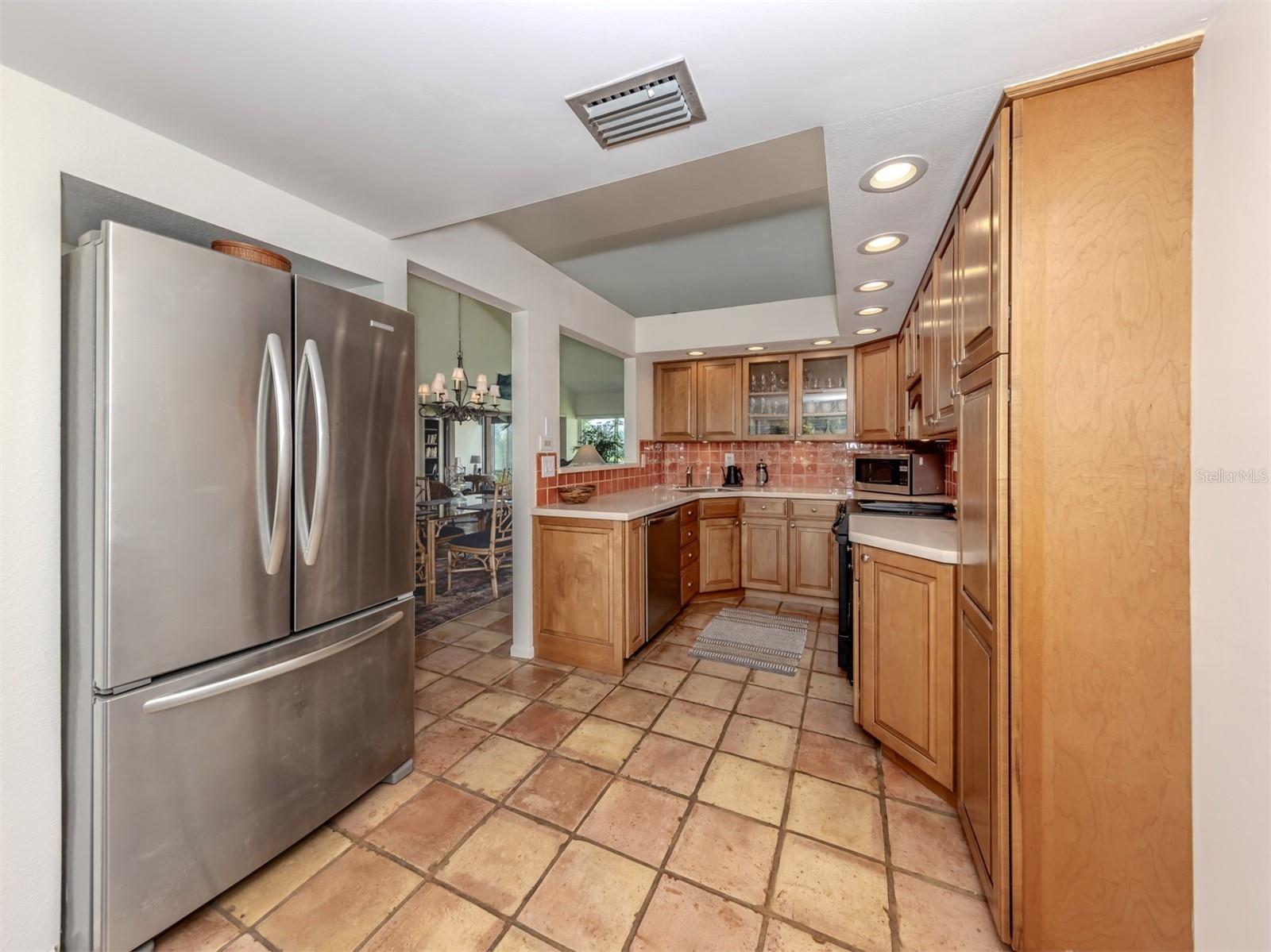 Image 16 of 60 For 786 Sarabay Road 19