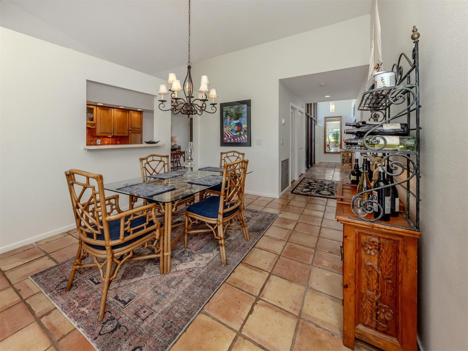 Image 18 of 60 For 786 Sarabay Road 19