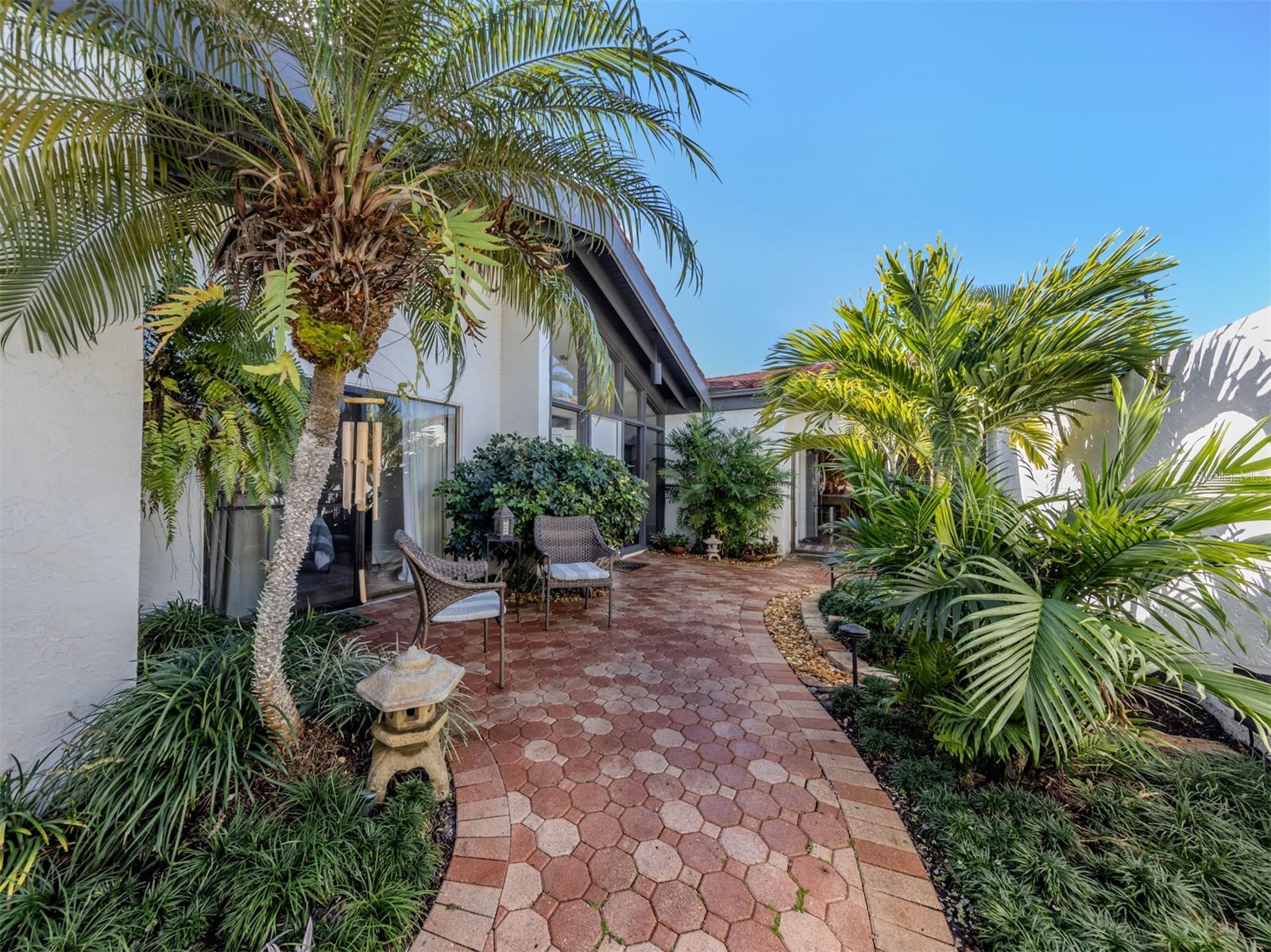 Image 3 of 60 For 786 Sarabay Road 19