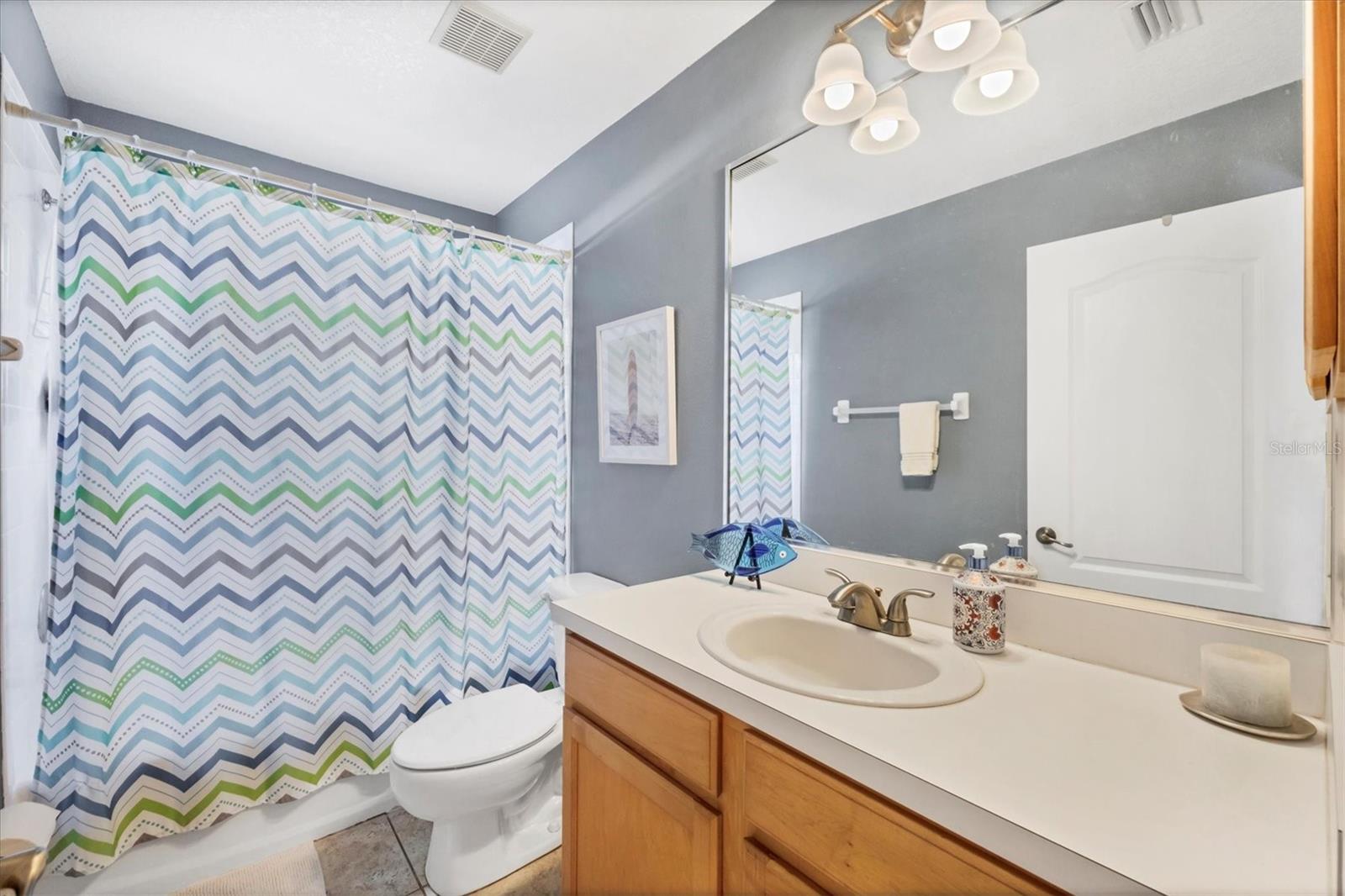 Image 35 of 91 For 8323 Haven Harbour Way