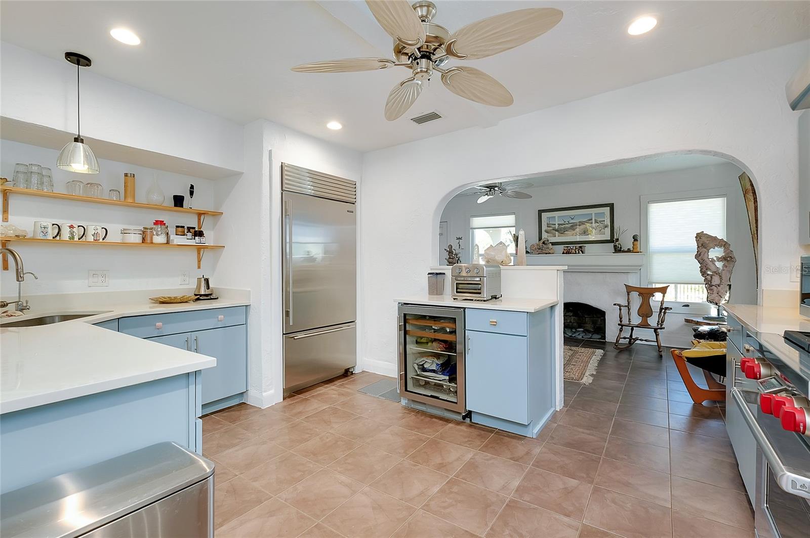 Listing photo id 19 for 223 Palmetto Road W