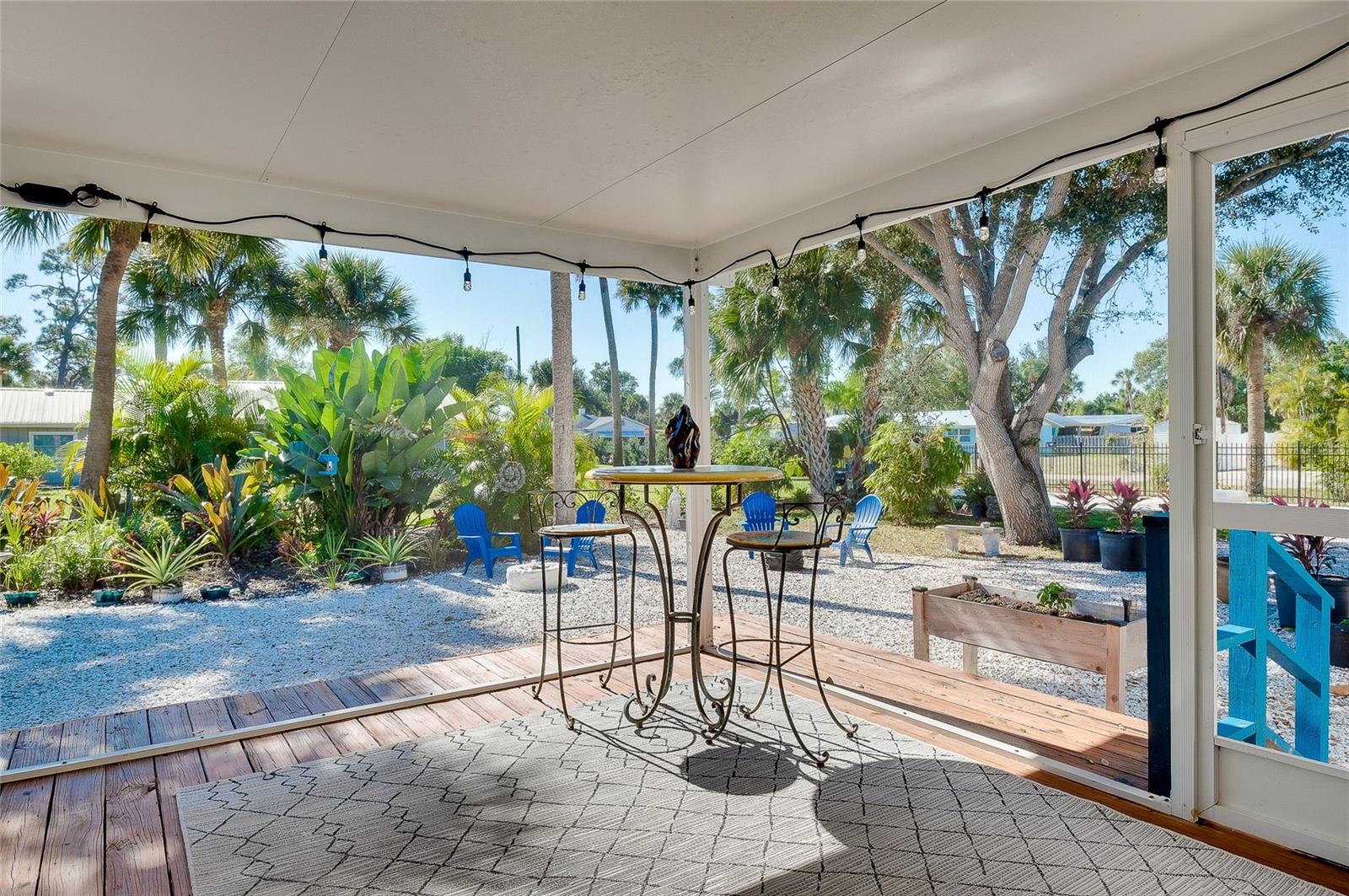 Listing photo id 56 for 223 Palmetto Road W