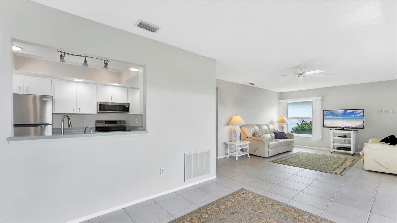 Image 13 of 44 For 7401 7th Avenue W 5807