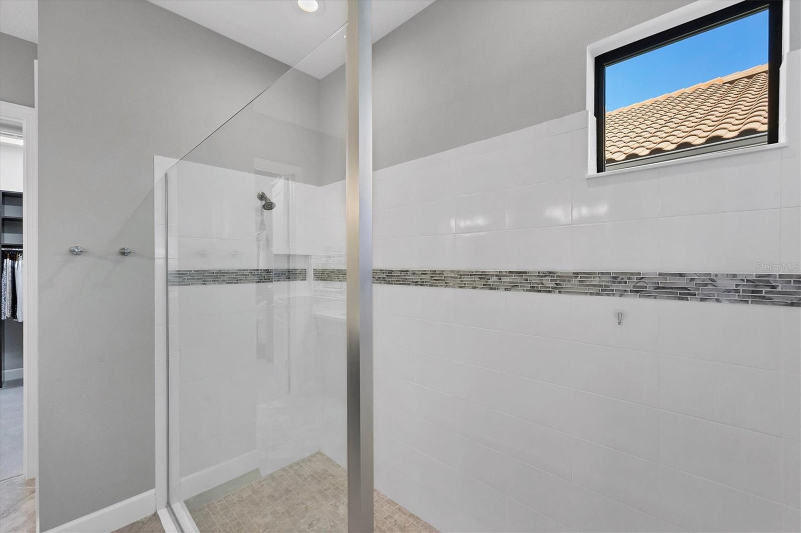 Image 26 of 78 For 5007 Napoli Run