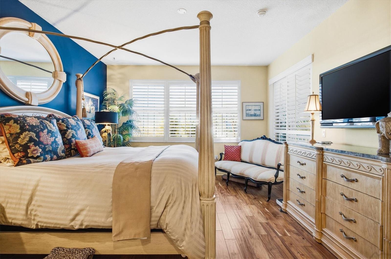 Image 17 of 52 For 232 Hidden Bay Drive 303