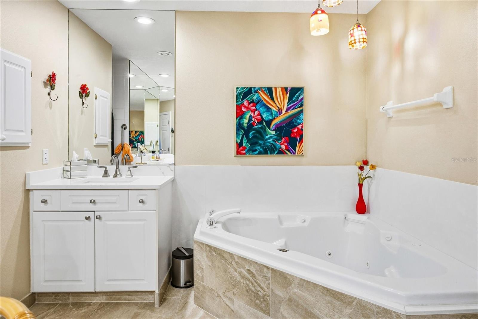 Image 19 of 52 For 232 Hidden Bay Drive 303