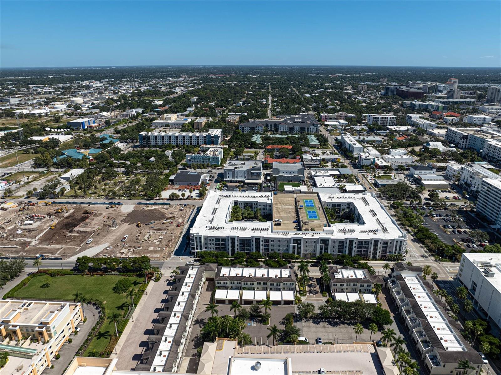 Image 58 of 69 For 750 Tamiami Trail 1516