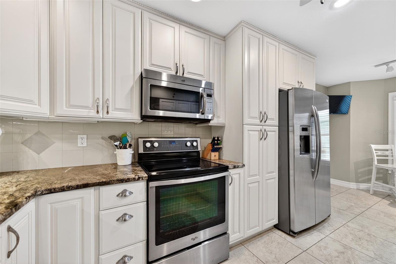 Image 20 of 73 For 3523 52nd Avenue W