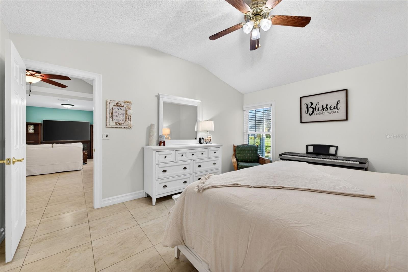 Image 34 of 73 For 3523 52nd Avenue W