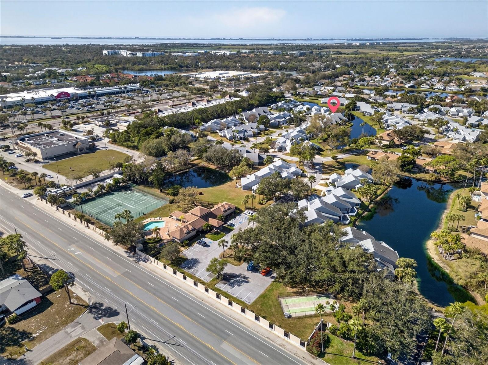 Image 65 of 73 For 3523 52nd Avenue W