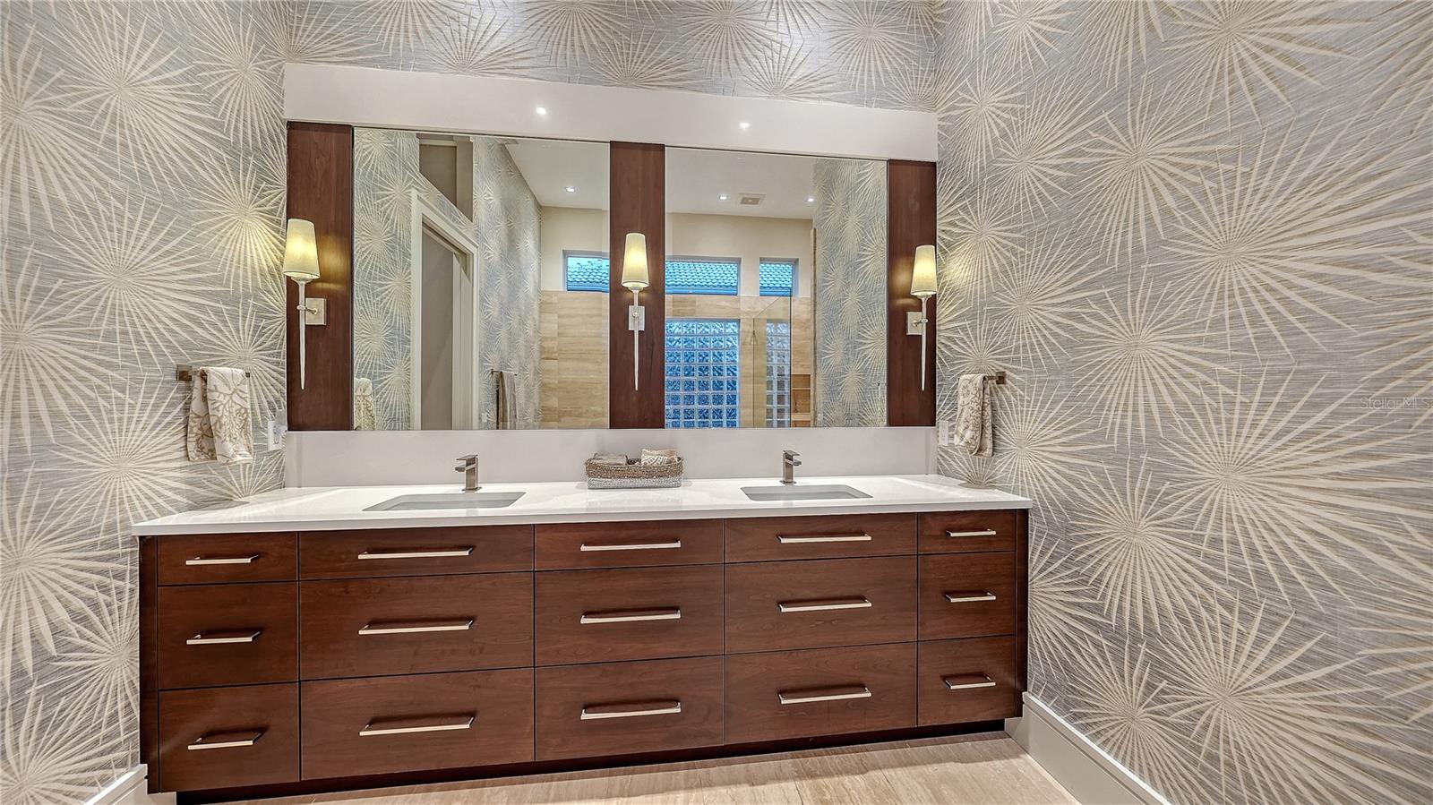 Image 18 of 43 For 3598 Fair Oaks Lane