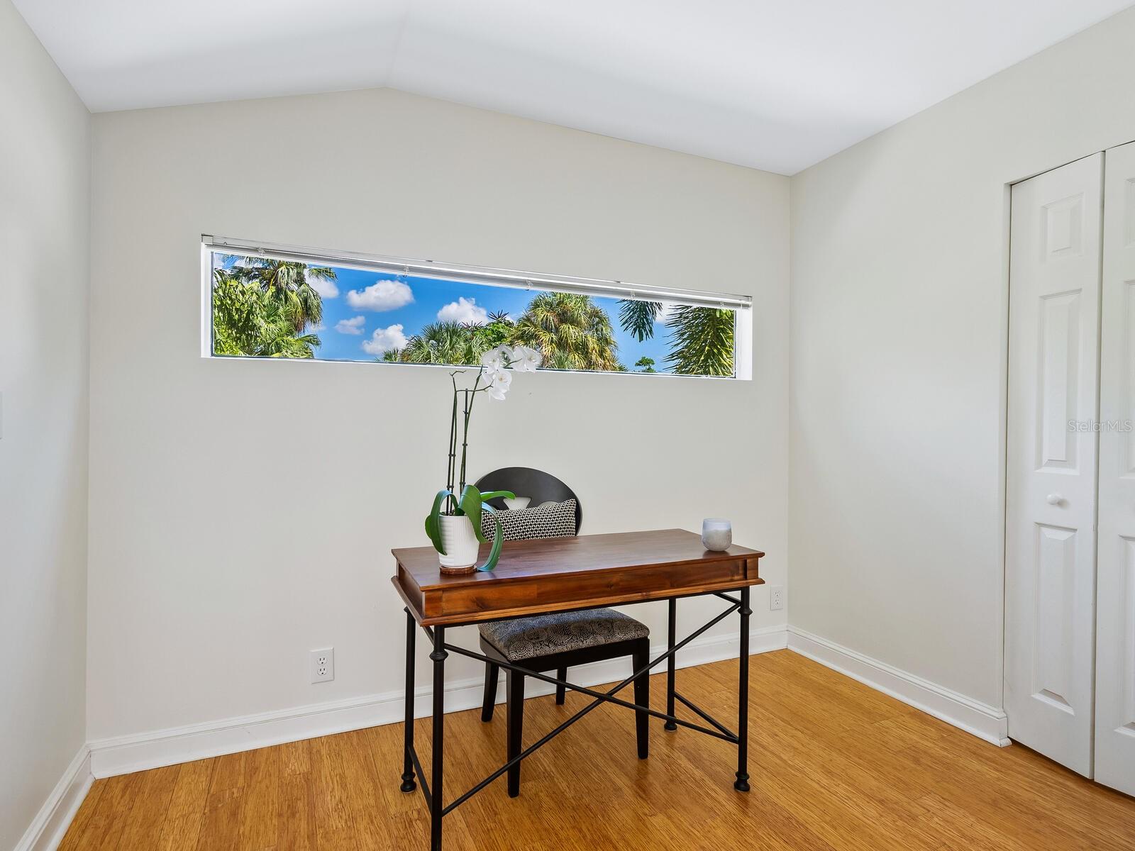 Image 31 of 76 For 1214 Sea Plume Way