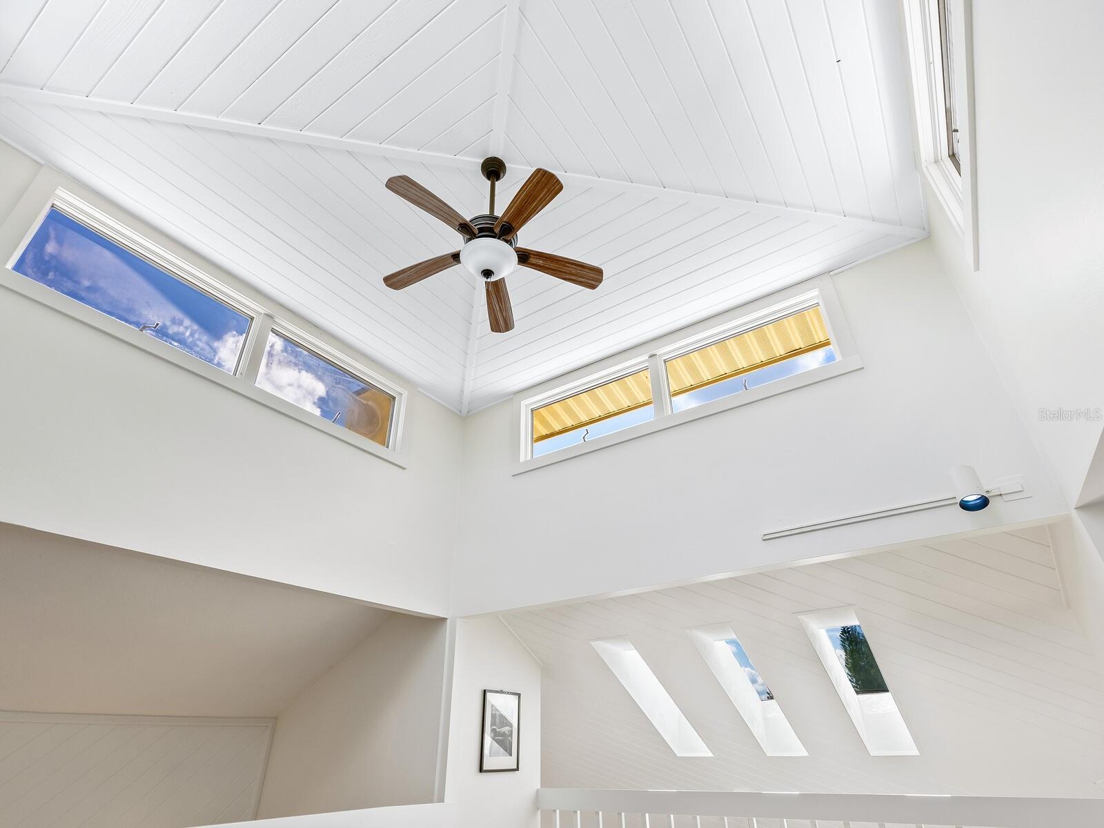 Image 35 of 76 For 1214 Sea Plume Way