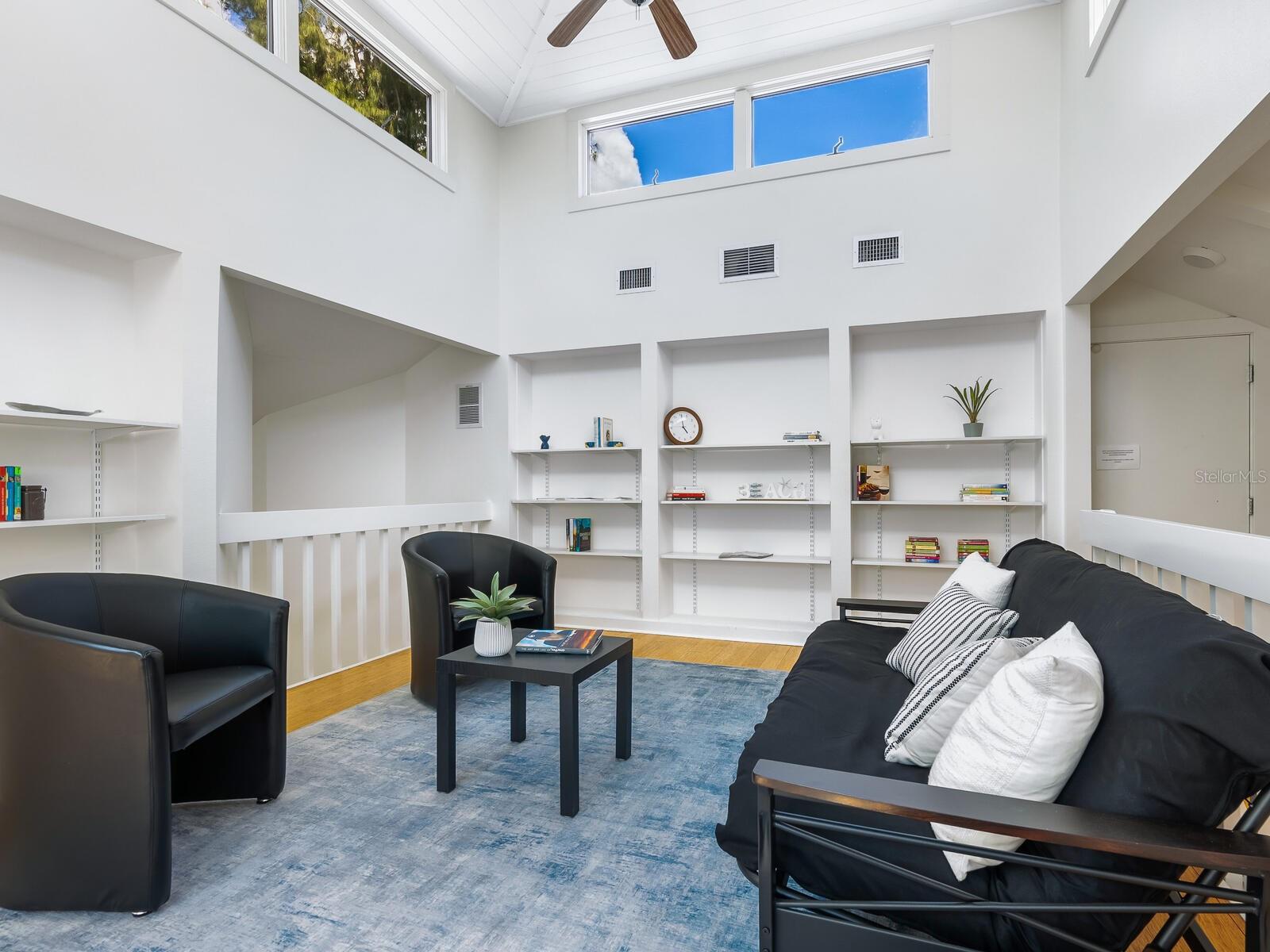 Image 37 of 76 For 1214 Sea Plume Way