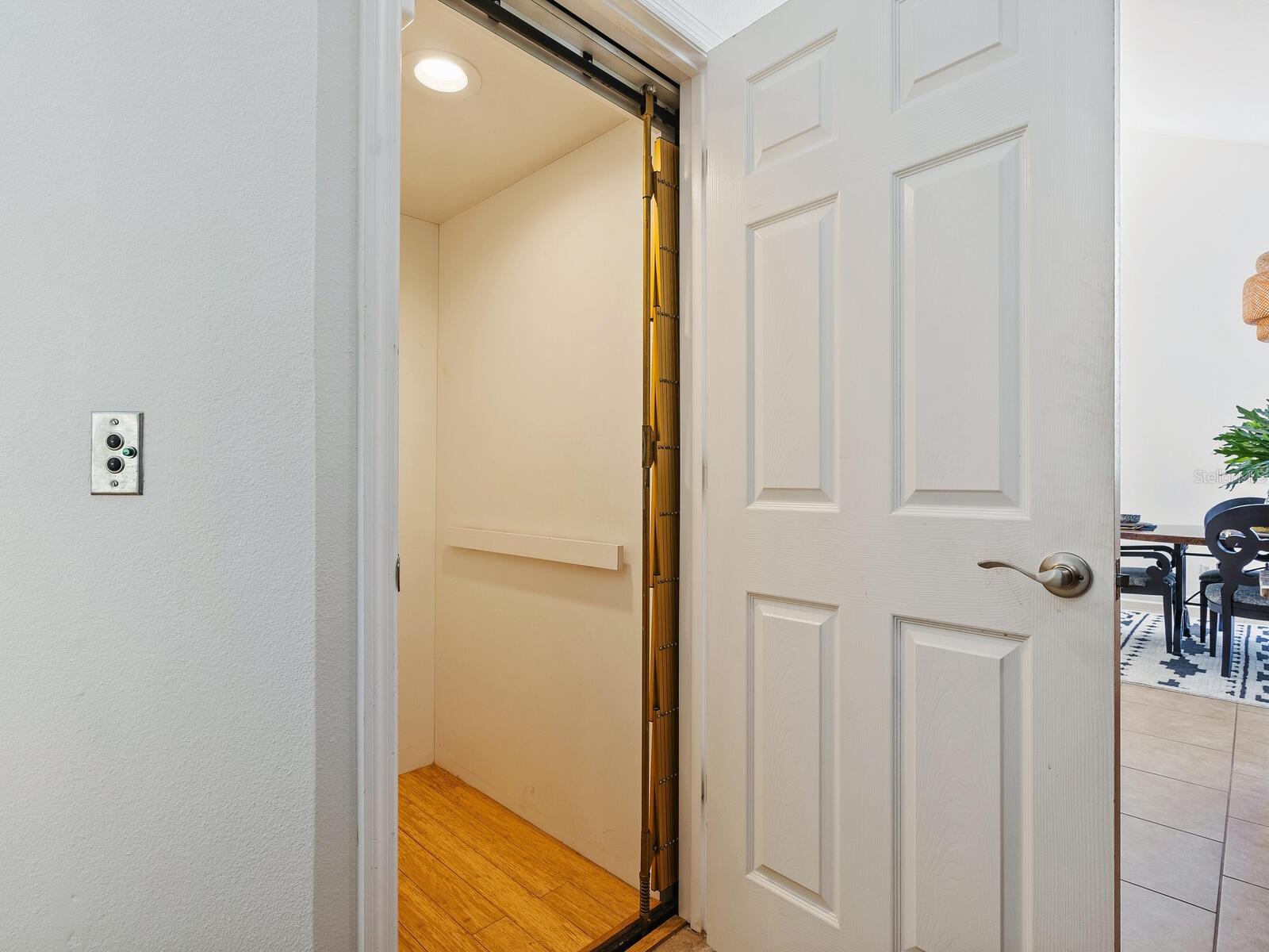 Image 9 of 76 For 1214 Sea Plume Way