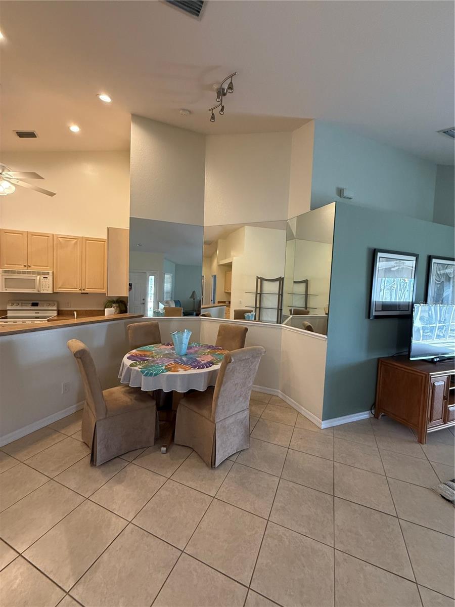 Image 10 of 38 For 4049 Fairway Drive