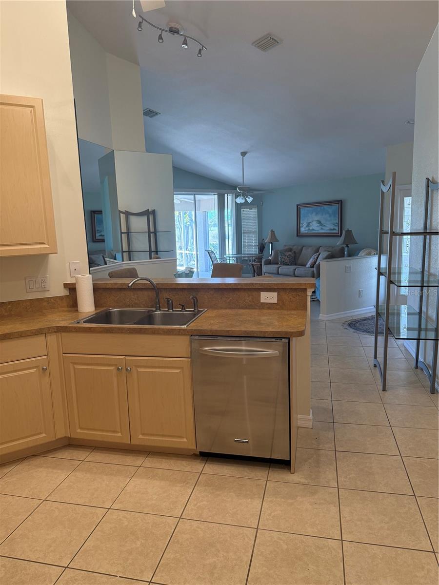 Image 13 of 38 For 4049 Fairway Drive