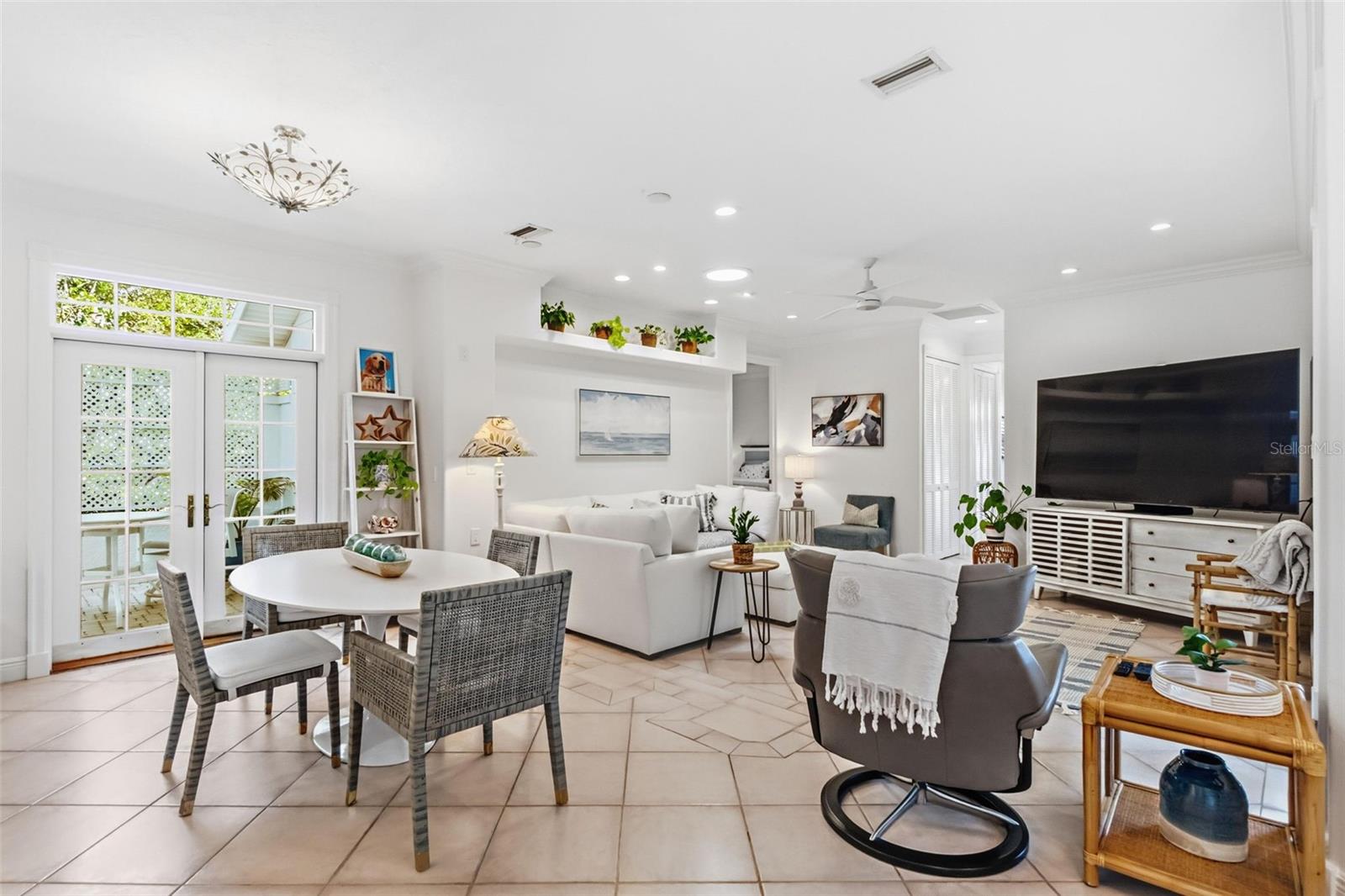 Image 13 of 55 For 5382 Sandhamn Place