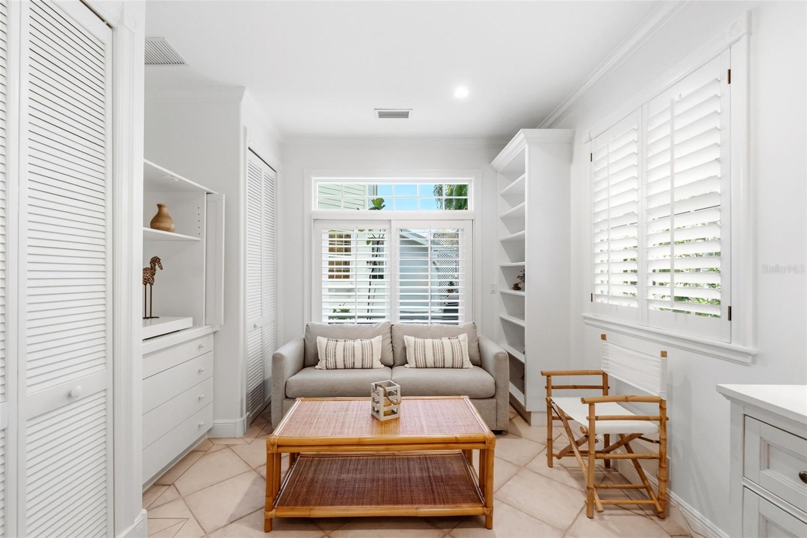 Image 22 of 55 For 5382 Sandhamn Place