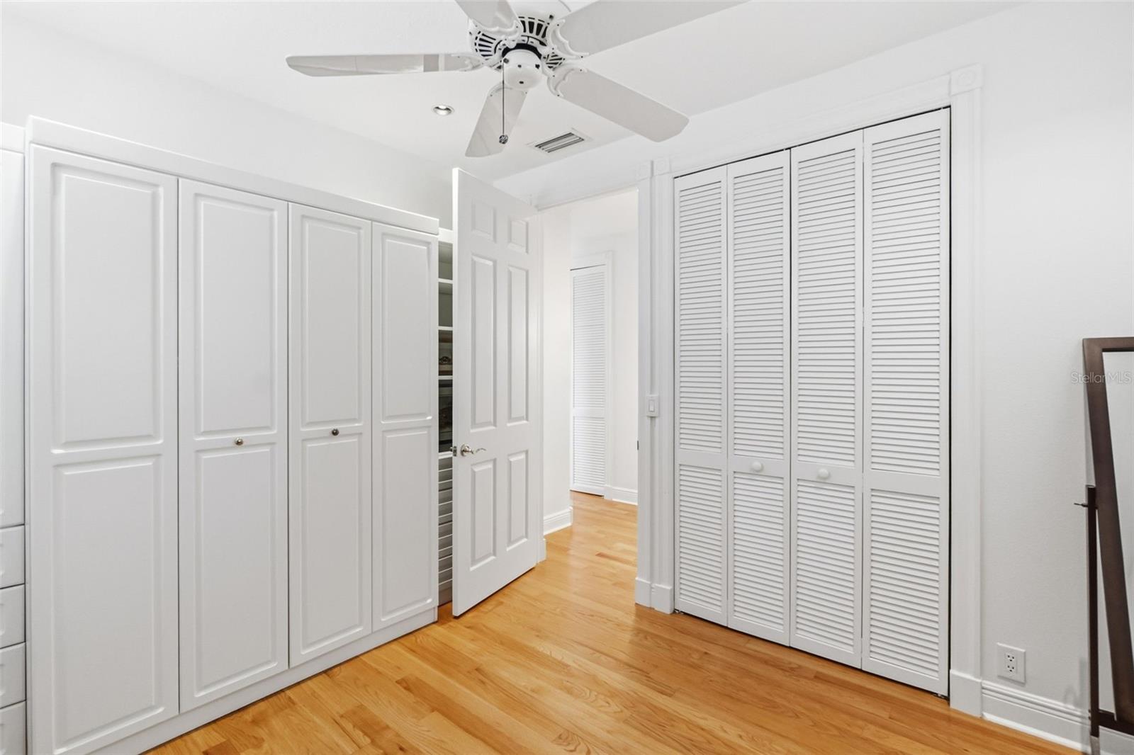 Image 31 of 55 For 5382 Sandhamn Place