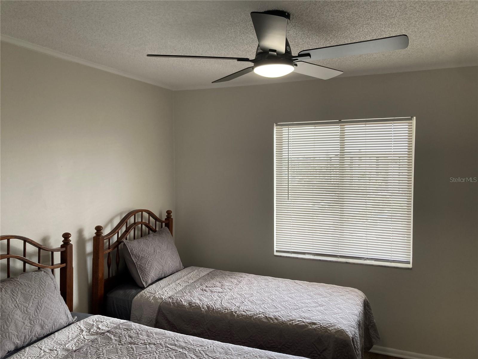 Image 14 of 26 For 3774 Lake Bayshore Drive K518