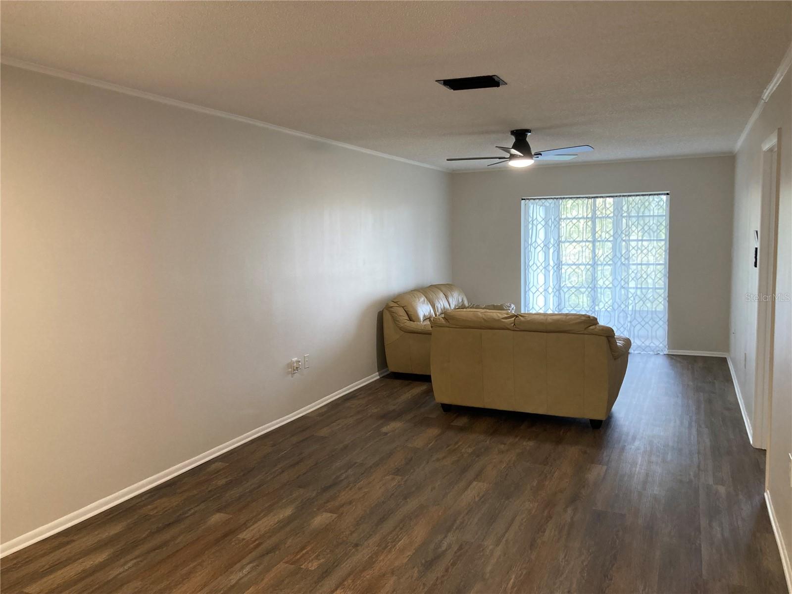 Image 6 of 26 For 3774 Lake Bayshore Drive K518