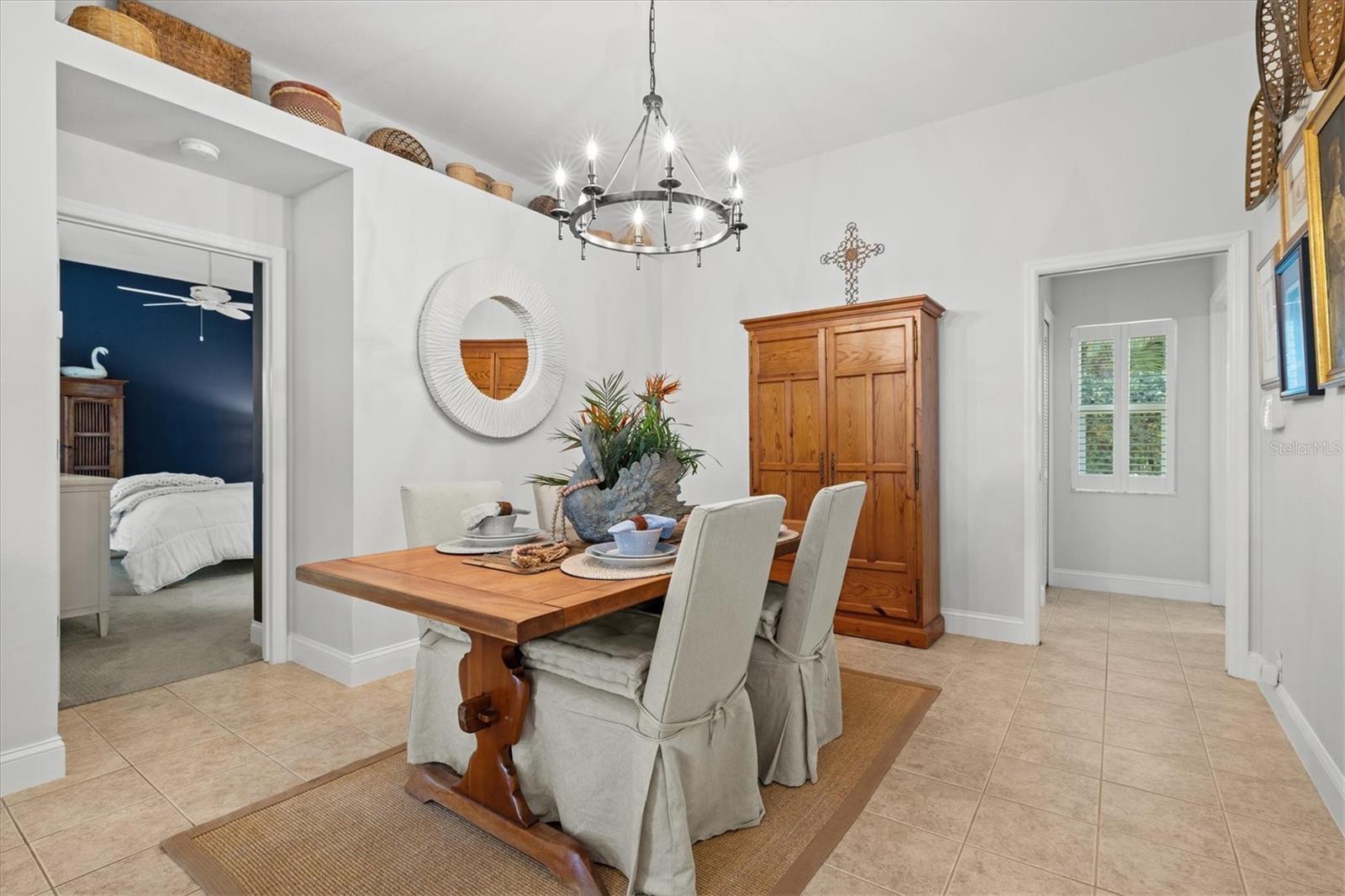 Image 10 of 92 For 4706 Dundee Drive