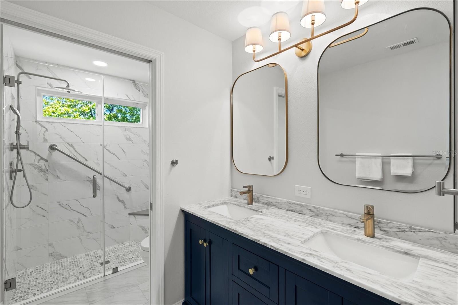 Image 31 of 92 For 4706 Dundee Drive