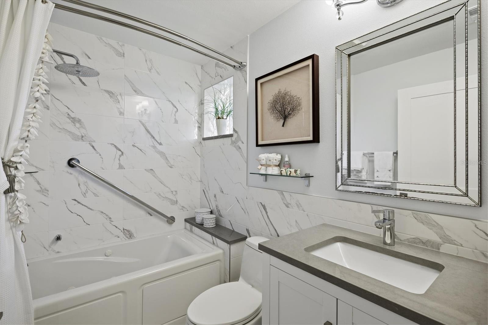 Image 35 of 92 For 4706 Dundee Drive